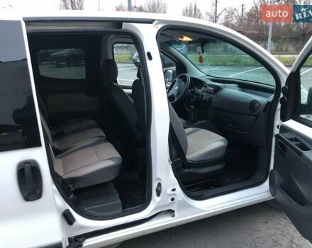 Білий Пежо Біппер вант.-пас., об'ємом двигуна 1.4 л та пробігом 230 тис. км за 4900 $, фото 8 на Automoto.ua