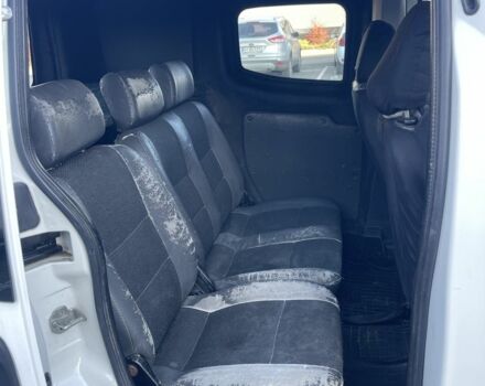 Білий Пежо Біппер вант.-пас., об'ємом двигуна 1.4 л та пробігом 268 тис. км за 4200 $, фото 7 на Automoto.ua