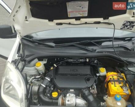 Білий Пежо Біппер вант.-пас., об'ємом двигуна 1.25 л та пробігом 291 тис. км за 5200 $, фото 4 на Automoto.ua