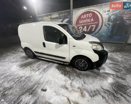 Белый Пежо Биппер груз.-пасс., объемом двигателя 1.36 л и пробегом 197 тыс. км за 4100 $, фото 1 на Automoto.ua
