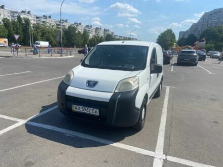 Белый Пежо Биппер груз.-пасс., объемом двигателя 1.4 л и пробегом 170 тыс. км за 3900 $, фото 1 на Automoto.ua
