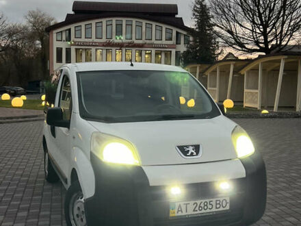 Белый Пежо Биппер груз.-пасс., объемом двигателя 1.4 л и пробегом 231 тыс. км за 5000 $, фото 1 на Automoto.ua