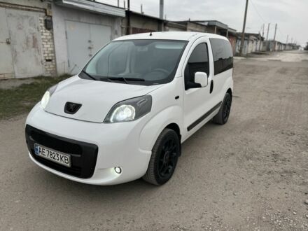 Пежо Біппер вант.-пас. 2009 у Запоріжжя на Automoto.ua Білий Пежо Біппер вант.-пас., об'ємом двигуна 1.4 л та пробігом 218 тис. км за 5400 $, фото 1 на Automoto.ua