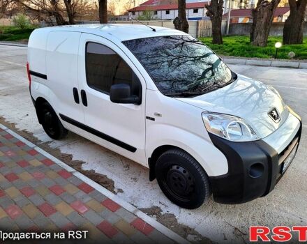 Белый Пежо Биппер груз.-пасс., объемом двигателя 1.4 л и пробегом 220 тыс. км за 5500 $, фото 1 на Automoto.ua