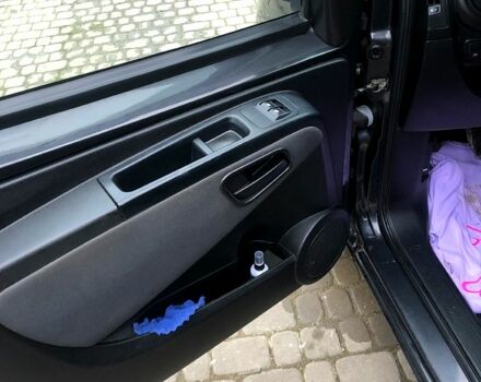 Чорний Пежо Біппер вант.-пас., об'ємом двигуна 1.2 л та пробігом 201 тис. км за 5500 $, фото 9 на Automoto.ua