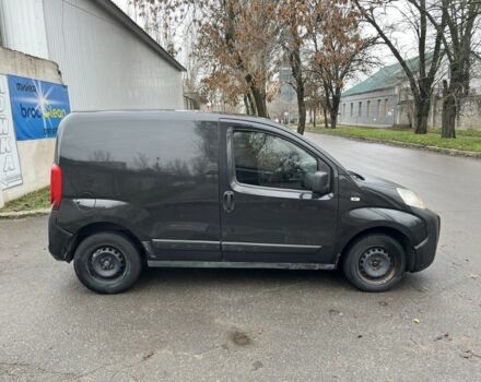 Черный Пежо Биппер груз.-пасс., объемом двигателя 1.4 л и пробегом 300 тыс. км за 2599 $, фото 3 на Automoto.ua