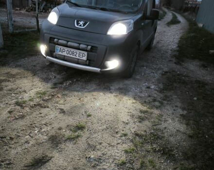 Черный Пежо Биппер груз.-пасс., объемом двигателя 1.2 л и пробегом 5 тыс. км за 5700 $, фото 6 на Automoto.ua