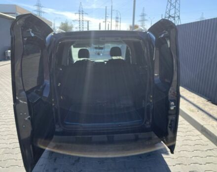 Черный Пежо Биппер груз.-пасс., объемом двигателя 1.4 л и пробегом 169 тыс. км за 5400 $, фото 7 на Automoto.ua