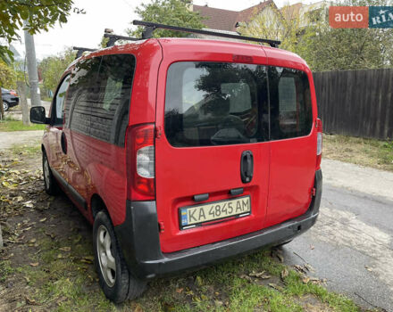 Красный Пежо Биппер груз.-пасс., объемом двигателя 1.4 л и пробегом 200 тыс. км за 2400 $, фото 2 на Automoto.ua