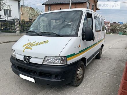 Пежо Боксер пасс. 2004 в Городке на Automoto.ua Белый Пежо Боксер пасс., объемом двигателя 2 л и пробегом 175 тыс. км за 5999 $, фото 1 на Automoto.ua
