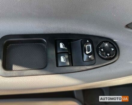 Белый Пежо Эксперт груз.-пасс., объемом двигателя 1.6 л и пробегом 292 тыс. км за 5999 $, фото 8 на Automoto.ua