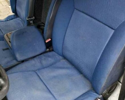 Белый Пежо Эксперт груз.-пасс., объемом двигателя 2 л и пробегом 425 тыс. км за 2500 $, фото 16 на Automoto.ua