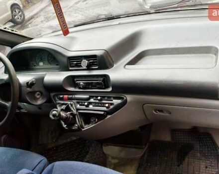 Белый Пежо Эксперт груз.-пасс., объемом двигателя 2 л и пробегом 425 тыс. км за 3200 $, фото 11 на Automoto.ua