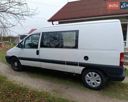 Белый Пежо Эксперт груз.-пасс., объемом двигателя 2 л и пробегом 485 тыс. км за 3800 $, фото 2 на Automoto.ua