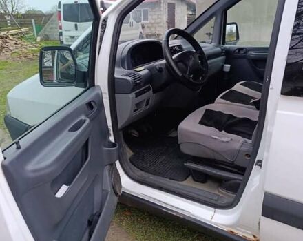 Белый Пежо Эксперт груз.-пасс., объемом двигателя 2 л и пробегом 485 тыс. км за 3800 $, фото 6 на Automoto.ua