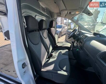 Белый Пежо Эксперт груз.-пасс., объемом двигателя 1.56 л и пробегом 437 тыс. км за 6900 $, фото 12 на Automoto.ua