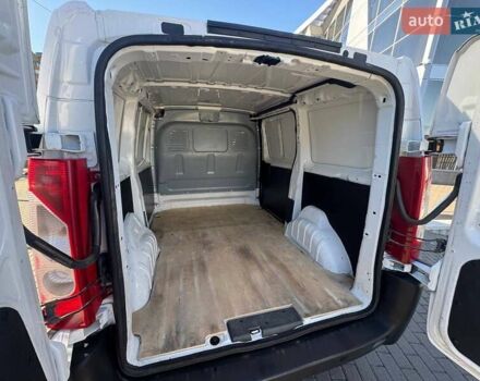 Белый Пежо Эксперт груз.-пасс., объемом двигателя 1.56 л и пробегом 437 тыс. км за 6900 $, фото 17 на Automoto.ua