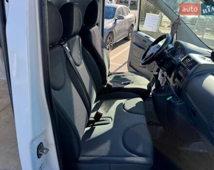 Белый Пежо Эксперт груз.-пасс., объемом двигателя 1.56 л и пробегом 437 тыс. км за 6900 $, фото 13 на Automoto.ua