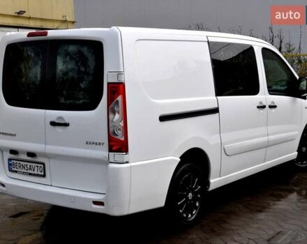 Белый Пежо Эксперт груз.-пасс., объемом двигателя 2 л и пробегом 240 тыс. км за 8999 $, фото 33 на Automoto.ua