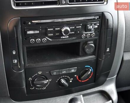 Белый Пежо Эксперт груз.-пасс., объемом двигателя 2 л и пробегом 240 тыс. км за 8999 $, фото 24 на Automoto.ua