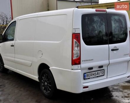 Белый Пежо Эксперт груз.-пасс., объемом двигателя 2 л и пробегом 240 тыс. км за 8999 $, фото 12 на Automoto.ua