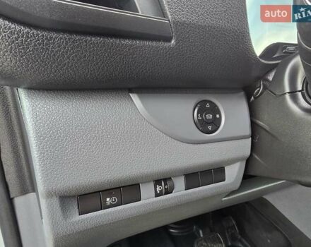 Белый Пежо Эксперт груз.-пасс., объемом двигателя 2 л и пробегом 170 тыс. км за 16499 $, фото 29 на Automoto.ua