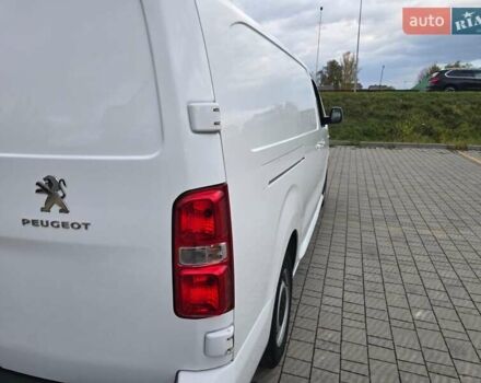 Белый Пежо Эксперт груз.-пасс., объемом двигателя 2 л и пробегом 170 тыс. км за 16499 $, фото 12 на Automoto.ua