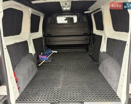 Белый Пежо Эксперт груз.-пасс., объемом двигателя 1.5 л и пробегом 165 тыс. км за 16450 $, фото 52 на Automoto.ua