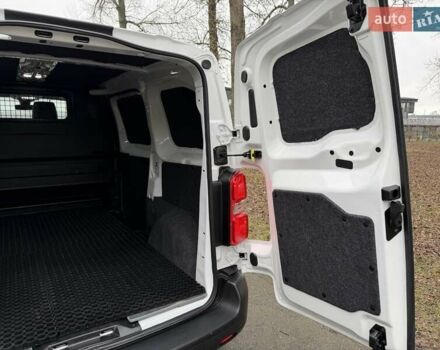 Белый Пежо Эксперт груз.-пасс., объемом двигателя 1.5 л и пробегом 165 тыс. км за 16450 $, фото 53 на Automoto.ua