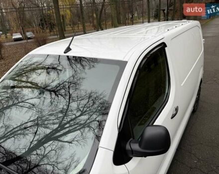 Белый Пежо Эксперт груз.-пасс., объемом двигателя 1.5 л и пробегом 165 тыс. км за 16450 $, фото 18 на Automoto.ua