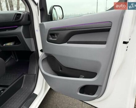 Белый Пежо Эксперт груз.-пасс., объемом двигателя 1.5 л и пробегом 165 тыс. км за 16450 $, фото 46 на Automoto.ua