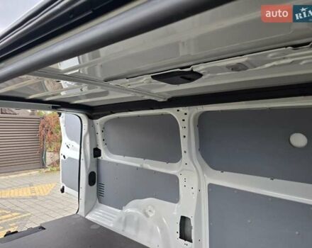 Белый Пежо Эксперт груз.-пасс., объемом двигателя 2 л и пробегом 170 тыс. км за 16499 $, фото 55 на Automoto.ua