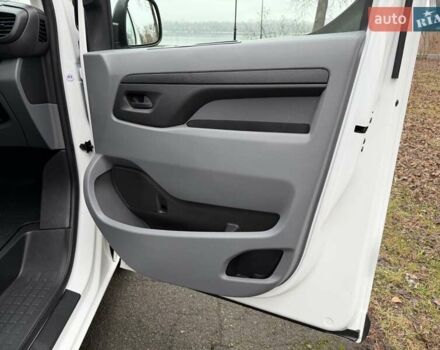 Белый Пежо Эксперт груз.-пасс., объемом двигателя 1.5 л и пробегом 165 тыс. км за 16450 $, фото 40 на Automoto.ua