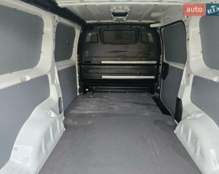 Белый Пежо Эксперт груз.-пасс., объемом двигателя 2 л и пробегом 170 тыс. км за 16499 $, фото 48 на Automoto.ua