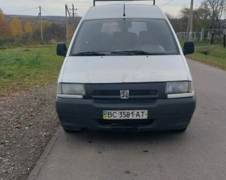 Белый Пежо Эксперт груз.-пасс., объемом двигателя 1.9 л и пробегом 250 тыс. км за 1800 $, фото 1 на Automoto.ua