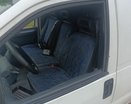 Белый Пежо Эксперт груз.-пасс., объемом двигателя 1.9 л и пробегом 400 тыс. км за 2250 $, фото 7 на Automoto.ua