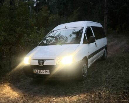 Пежо Эксперт груз.-пасс. 2006 в Киеве на Automoto.ua Белый Пежо Эксперт груз.-пасс., объемом двигателя 2 л и пробегом 322 тыс. км за 4950 $, фото 5 на Automoto.ua