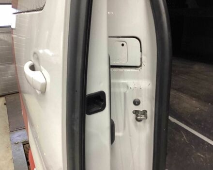 Білий Пежо Експерт вант.-пас., об'ємом двигуна 2 л та пробігом 174 тис. км за 14000 $, фото 13 на Automoto.ua