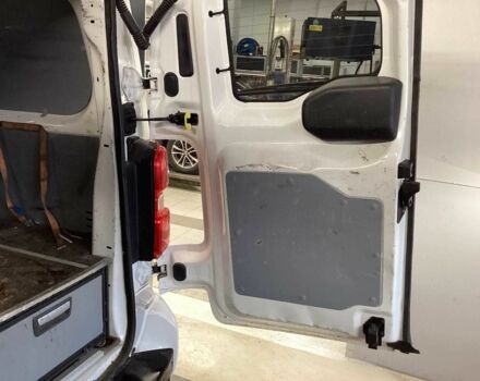 Білий Пежо Експерт вант.-пас., об'ємом двигуна 2 л та пробігом 174 тис. км за 14000 $, фото 11 на Automoto.ua