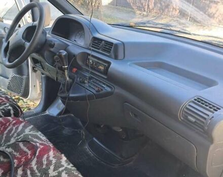Білий Пежо Експерт вант.-пас., об'ємом двигуна 1.9 л та пробігом 300 тис. км за 2000 $, фото 9 на Automoto.ua