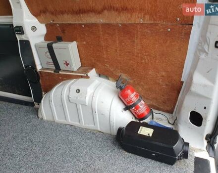 Белый Пежо Эксперт груз.-пасс., объемом двигателя 1.9 л и пробегом 470 тыс. км за 3300 $, фото 29 на Automoto.ua