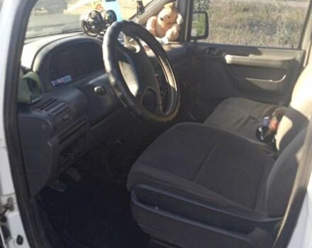 Белый Пежо Эксперт груз.-пасс., объемом двигателя 1.9 л и пробегом 385 тыс. км за 3100 $, фото 6 на Automoto.ua