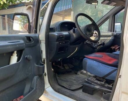 Білий Пежо Експерт вант.-пас., об'ємом двигуна 1.91 л та пробігом 999 тис. км за 3300 $, фото 6 на Automoto.ua