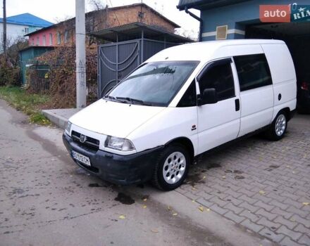 Белый Пежо Эксперт груз.-пасс., объемом двигателя 1.87 л и пробегом 439 тыс. км за 2599 $, фото 5 на Automoto.ua