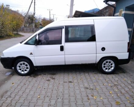 Пежо Эксперт груз.-пасс. 2000 в Изяслве на Automoto.ua Белый Пежо Эксперт груз.-пасс., объемом двигателя 1.9 л и пробегом 409 тыс. км за 2600 $, фото 3 на Automoto.ua