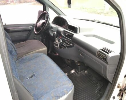 Пежо Эксперт груз.-пасс. 2000 в Изяслве на Automoto.ua Белый Пежо Эксперт груз.-пасс., объемом двигателя 1.9 л и пробегом 409 тыс. км за 2600 $, фото 7 на Automoto.ua