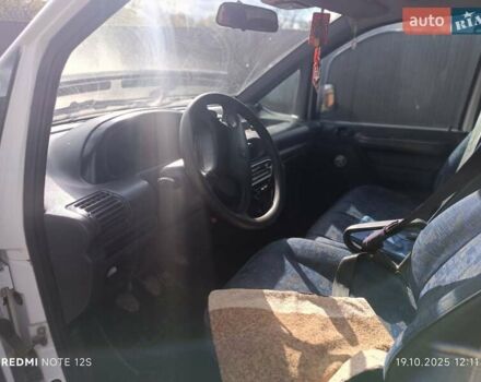 Пежо Эксперт груз.-пасс. 2000 в Львове на Automoto.ua Белый Пежо Эксперт груз.-пасс., объемом двигателя 1.87 л и пробегом 499 тыс. км за 3400 $, фото 12 на Automoto.ua