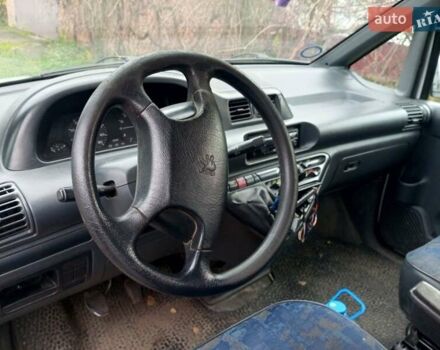 Белый Пежо Эксперт груз.-пасс., объемом двигателя 1.87 л и пробегом 230 тыс. км за 2800 $, фото 1 на Automoto.ua