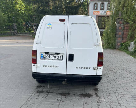 Белый Пежо Эксперт груз.-пасс., объемом двигателя 1.87 л и пробегом 516 тыс. км за 3299 $, фото 3 на Automoto.ua