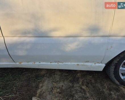 Белый Пежо Эксперт груз.-пасс., объемом двигателя 2 л и пробегом 300 тыс. км за 2550 $, фото 1 на Automoto.ua